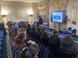 P7 visit Stormont